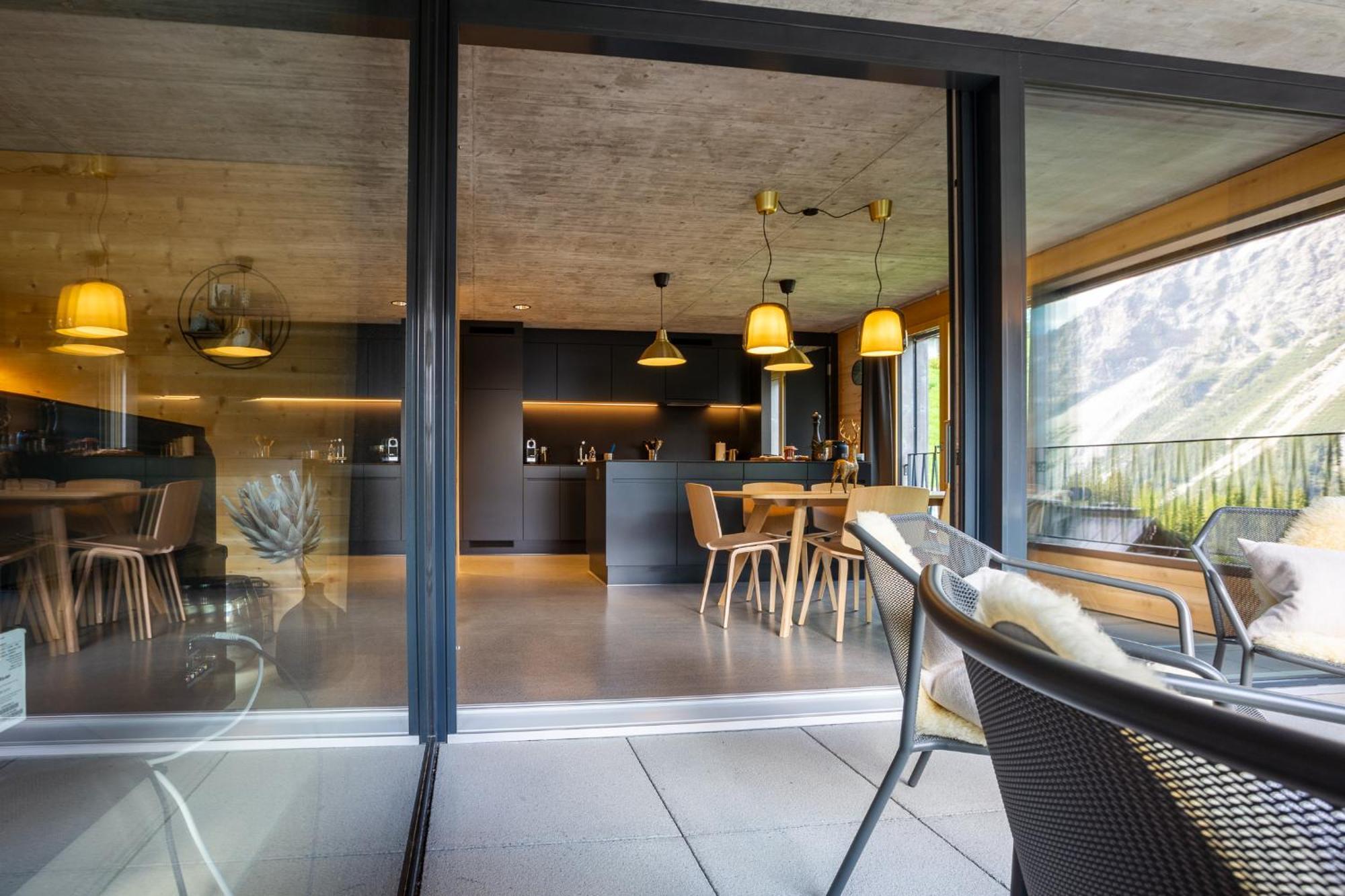 Haus Burgermeister Wohnung Aelplihorn Αρόζα Εξωτερικό φωτογραφία